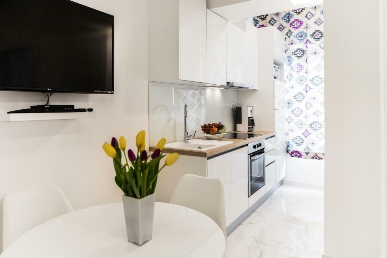 L&L Apartments Spalato Esterno foto