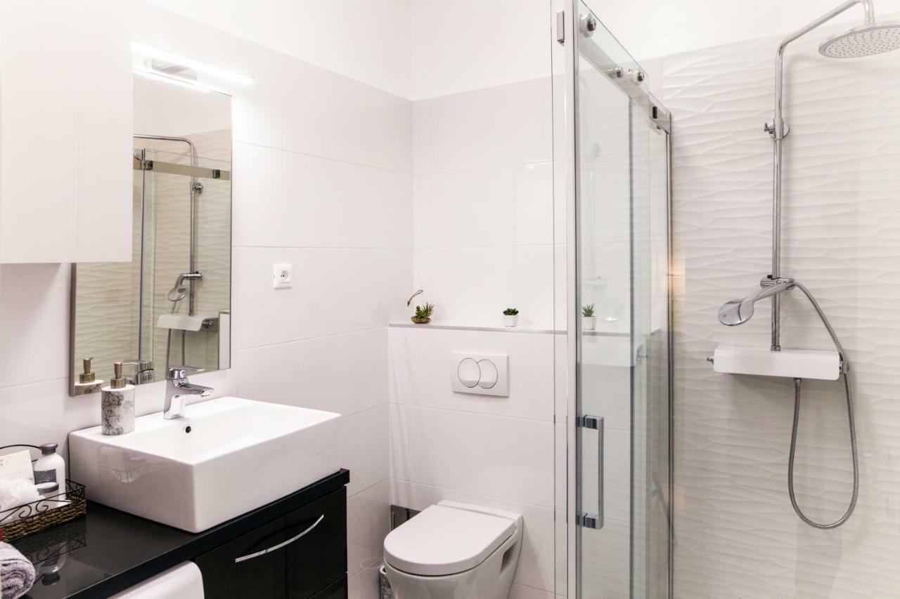 L&L Apartments Spalato Esterno foto