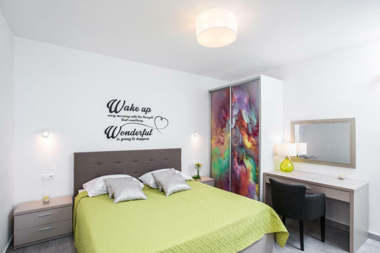 L&L Apartments Spalato Esterno foto